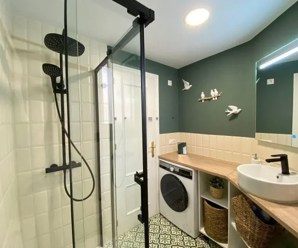 spanyol házak magyar iroda